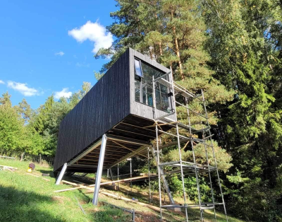 Kiekviena lenta – žingsnis arčiau svajonės pakibti virš Kulautuvos miškų.#Blac…