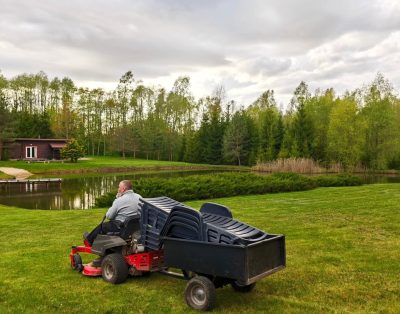Po truputi imame ruoštis vasaros sezonui. Gultai keliauja į darbo vietas.
Ta pro…