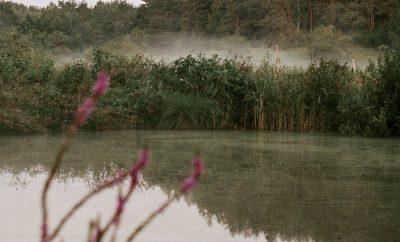 Rūkai, lyg bedugnės šydas, apgaubiantis šią žemę. Tai patirtis, į kurią kviečiam…