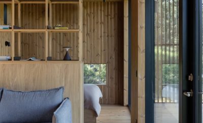 Mūsuose dominuoja skandinaviško minimalizmo dvasia.
Viduje rasite ir kitų dizai…