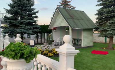 Tatjanos Dvaro kiemas. Sodybos nuoma Vilniuje.