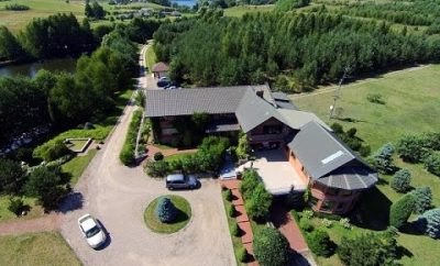 Poilsis sodyboje prie ežero