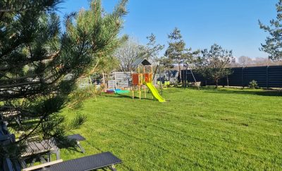 Jau ruošiamės vasaraiPoilsiavietė Savas uostas
www.nameliunuomasventojoje.lt
Asm…