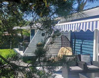 Poilsiavietė Pajūrio brizas esame toiau nuo Šventosios miestelio šurmulio, Kurš…