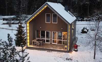 Sniegas ir lemputės reiškia, kad kažkur tolumoje pradeda girdėtis „jingle bells,…