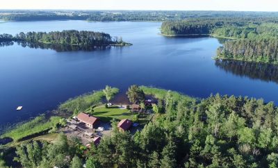 BEBRUSŲ SODYBA – Jūsų poilsiui Bebrusų ežero pusiasalyje.