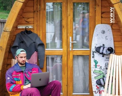 Camping Pods nameliai ant ežero kranto – sukurti poilsiui, bet puikiai tinka ir …