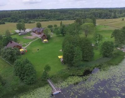 Sodyba „Maudutis” Plateliuose ant Maudučio ežero kranto