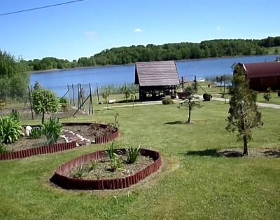 SAM 1926-parduodu sodyba ant ežero kranto