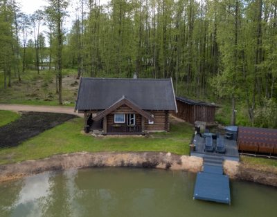 Sodyba „Ilgų krantas”Alytaus r Ilgų k prie Ilgio ežeroTel: 060853268