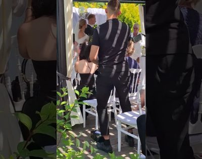 Romantiška vestuvių ceremonija terasoje | Sodyba vestuvėms „Naturvila“ #sodybavestuvems #naturvila