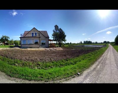 Sodyba prie ežero (istorija)