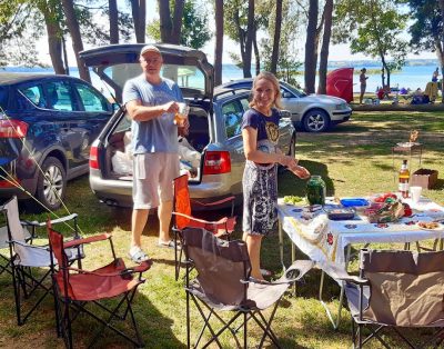 Palapinės prie ežero Dusia 2022