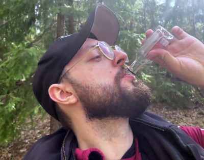 Nealkoholinių spiritinių gėrimų degustacija gamtoje