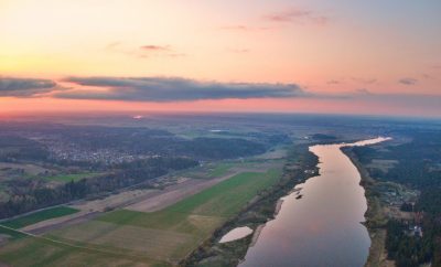 7 serija – Kelionė pro Kauną, draugų palaikymas, nuotykiai gamtoje｜Plaukimas per Lietuvą su baidare