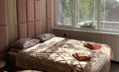 Laisvos vietos jaukiai studijoje Šventojoje – rezervuokite poilsiui prie jūros!