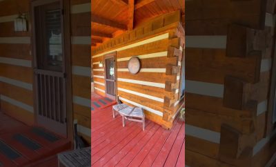 Ready for a cozy lakeside Fall getaway perfect for the whole family? 🍁