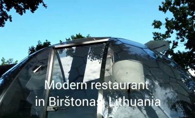 Šiuolaikinė restorano terasa Lietuvoje, naudojama visus metus