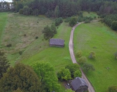 Sodyba prie ežero Trakų rajone (28 km iki Vilniaus centro)