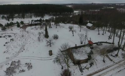Aluntos sodyba prie Lukšo ežero, Molėtų r.