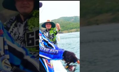 Pirmasis kalmarų žvejyba laive Tailande